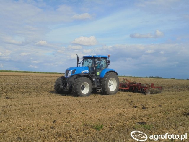 New Holland T7.220 RC/PC Dane techniczne