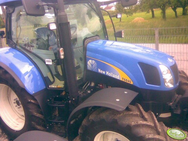 New Holland T6040 Elite Dane techniczne