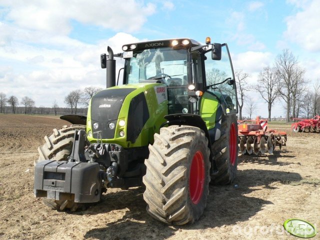Claas Axion 850 (2006-2013) Dane techniczne