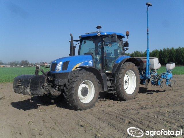 New Holland T6050 Plus Dane techniczne