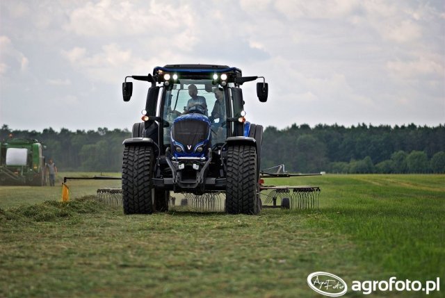 Valtra N124 Dane techniczne