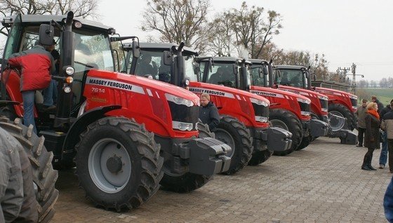 Massey Ferguson 7614