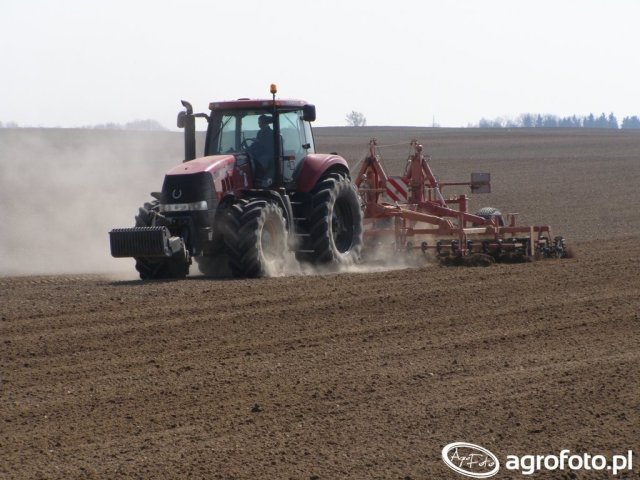 Case IH Magnum 380 Dane techniczne