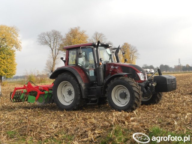 Valtra N123 Direct Dane techniczne