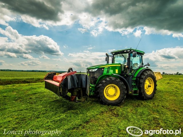 John Deere 7230R Dane techniczne