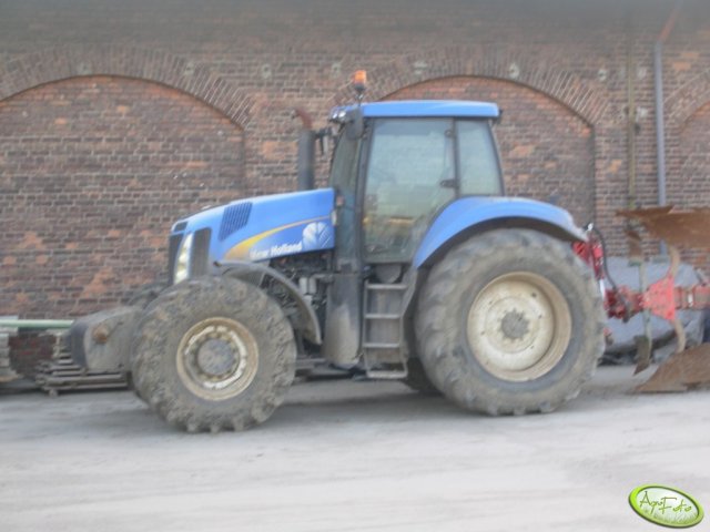 New Holland T8040 (2007-2011) Dane techniczne