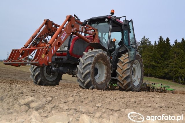 Valtra A82 Dane techniczne