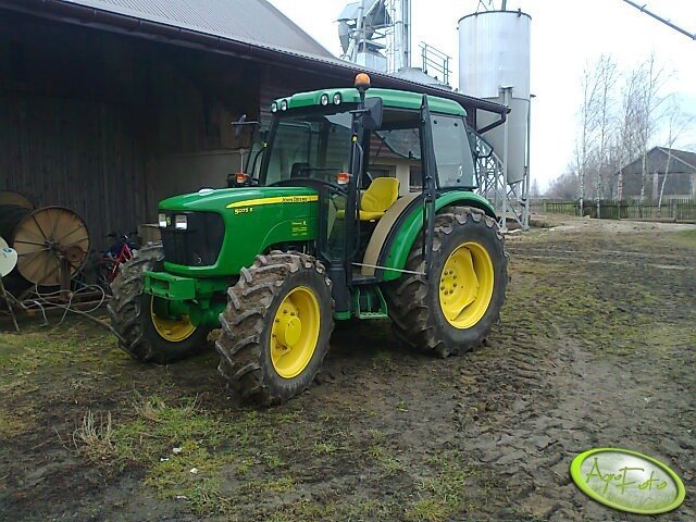 John Deere 5075E Dane techniczne