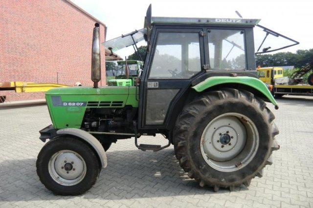 Deutz-Fahr 6207 Dane techniczne