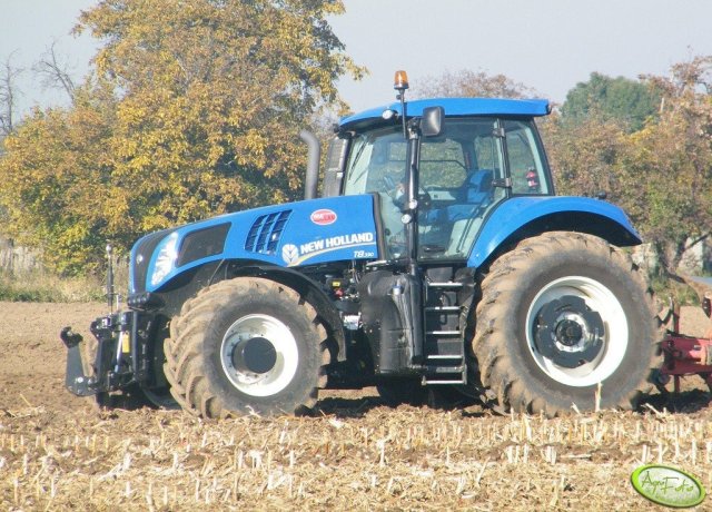 New Holland T8.330 Dane techniczne