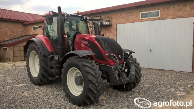 Valtra T144 Dane techniczne