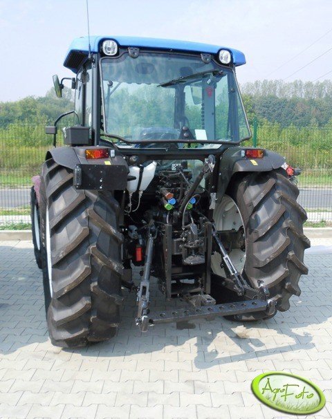 New Holland T4050 SuperSteer Dane techniczne