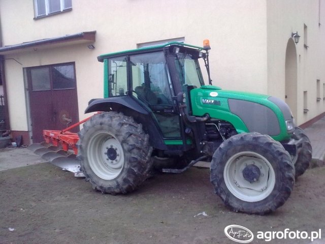 Valtra A75 Dane techniczne